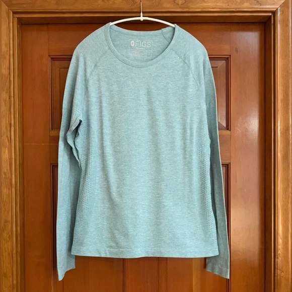 FIGS Salta Seamless Long-sleeve Underscrub Top Size Large Seafoam Green 💚 - Picture 1 of 5